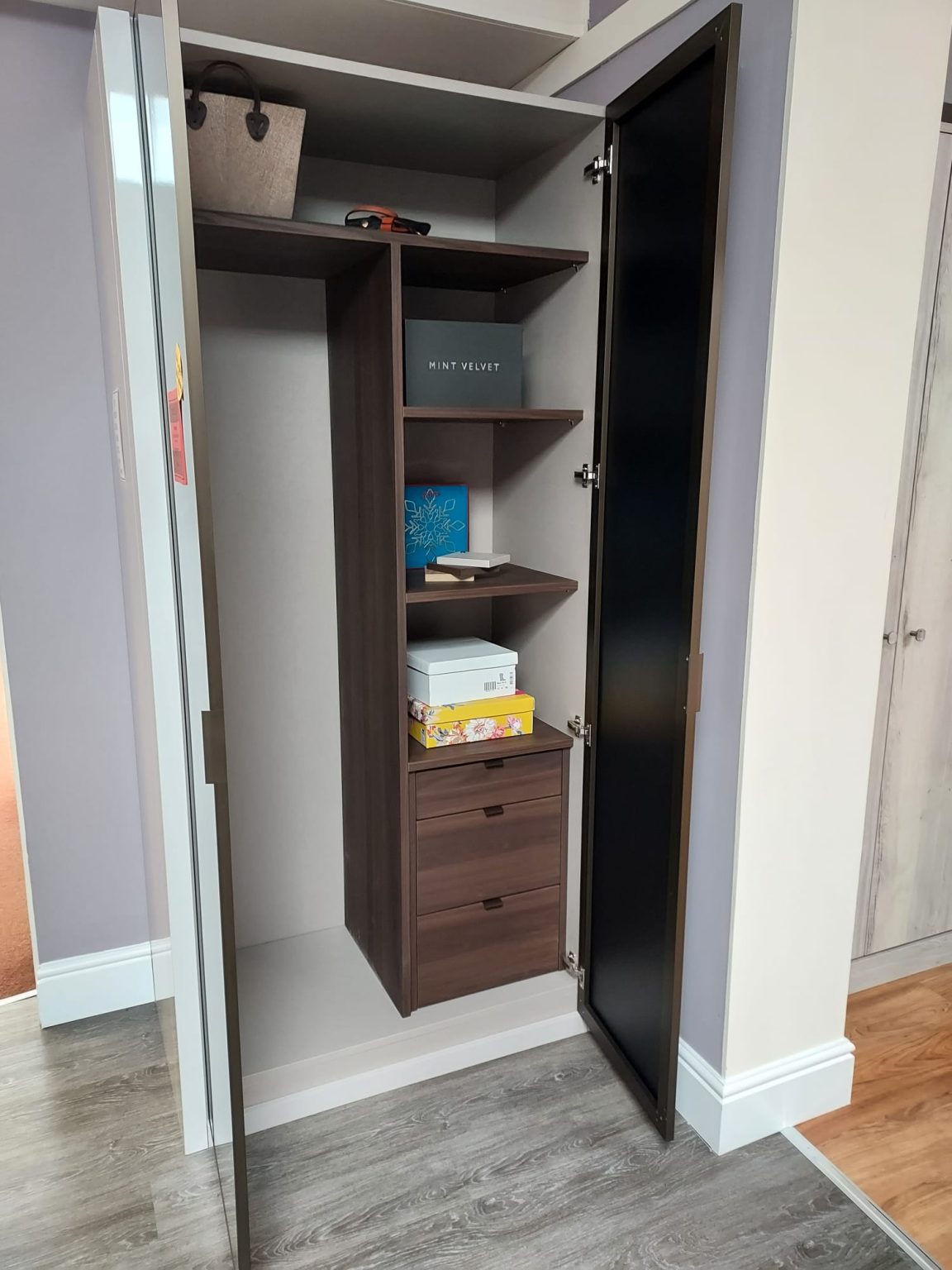 Kindred Parity Mirrored 1100mm wide Double Wardrobe *TO CLEAR ...