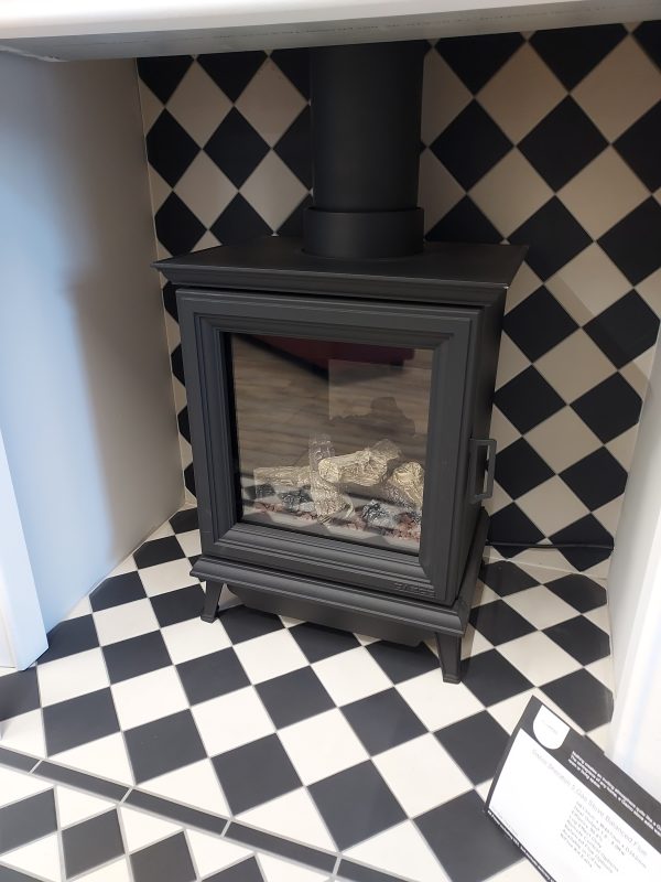 Gazco Sheraton 5 Balanced Flue Gas Stove Log Effect *TO CLEAR*