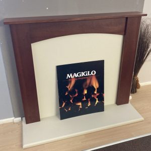Mahogany Effect Arched Electric Suite *TO CLEAR*