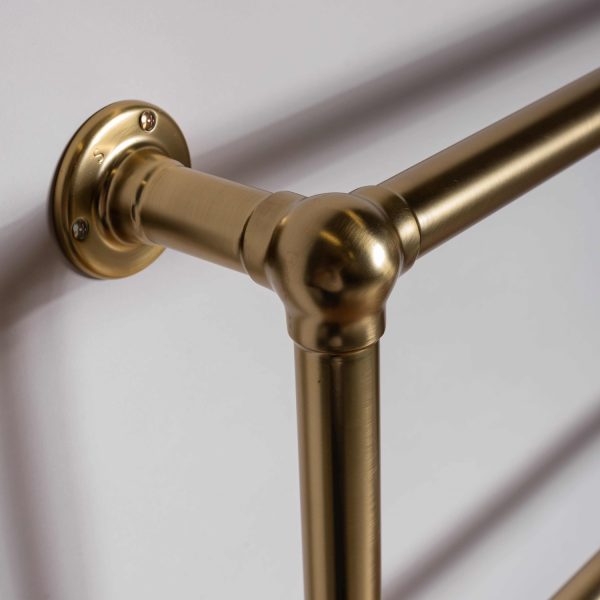 DQ Hungerford Traditional Central Heating Designer Towel Warmer Radiator - Image 5