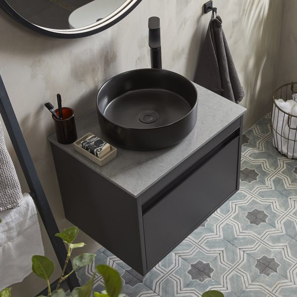 Roper Rhodes R2 Status Wall Mounted Wash Unit and Basin - Image 3