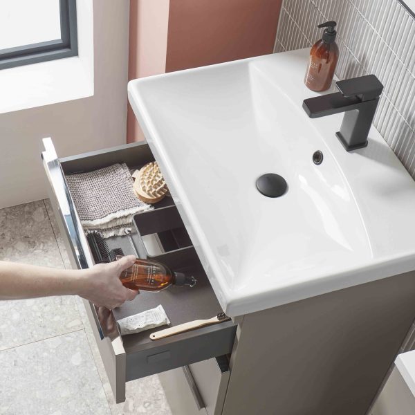 Roper Rhodes R2 Type 600mm Three Drawer Wash Unit and Basin - Image 2