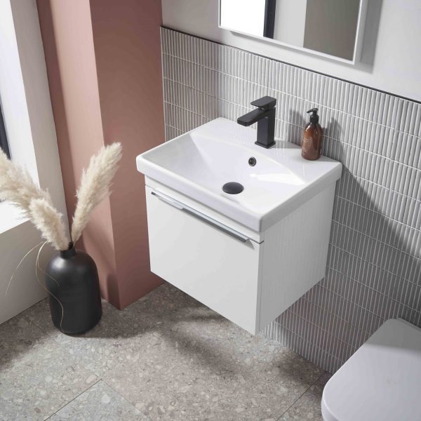 Roper Rhodes R2 Type 500mm Wall Mounted Wash Unit and Basin - Image 3