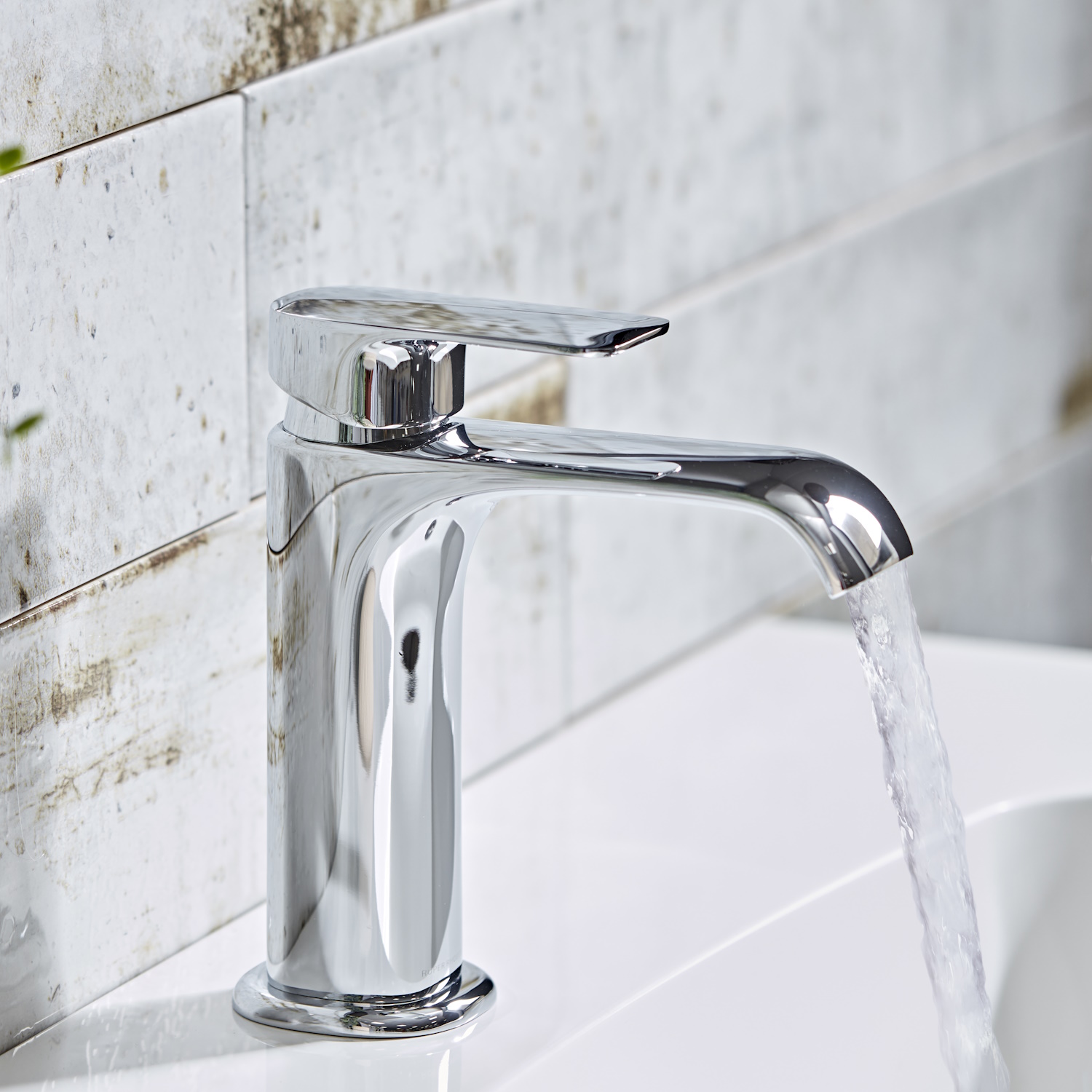 Roper Rhodes Scape Basin Mixer with Click Waste in Chrome T351102 ...