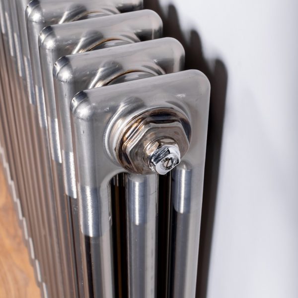 DQ Heating Ardent Traditional 3 Column Horizontal Central Heating Radiator - Image 2