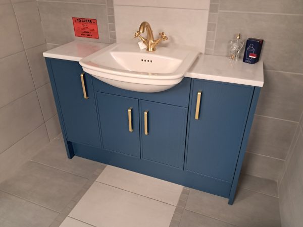 Ellis Rosedale Vanity Unit including basin in Padstow Blue *TO CLEAR*