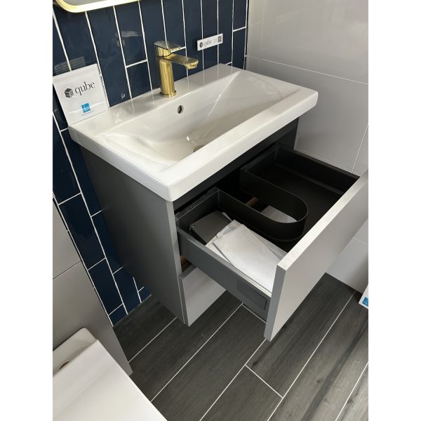 Utopia Qube Toilet Unit and Vanity Unit To Clear - Image 3