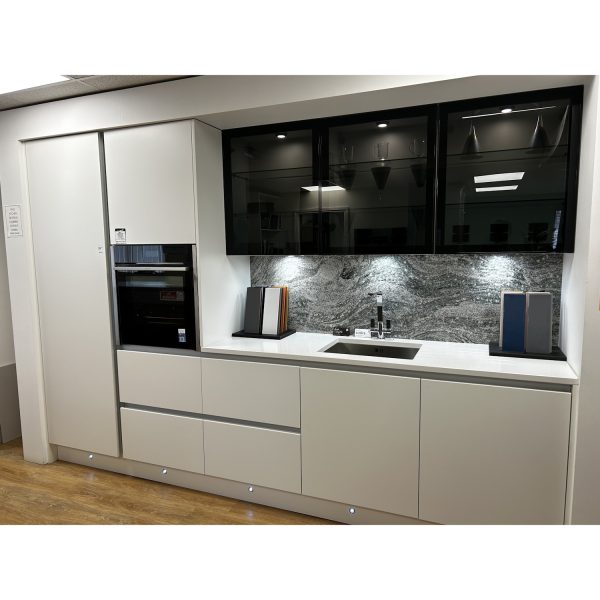 Second Nature Porter handleless modern Kitchen Display with rail system in Matt White