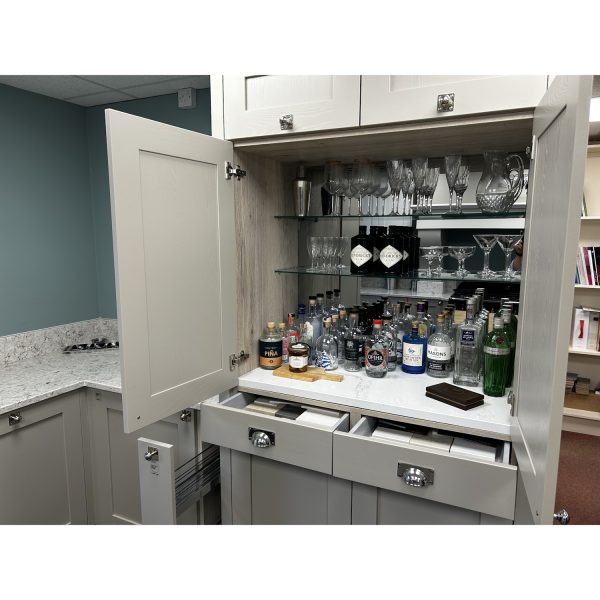 Second Nature Mornington Beaded & Shaker Kitchen Display in Stone and Porcelain - Image 2
