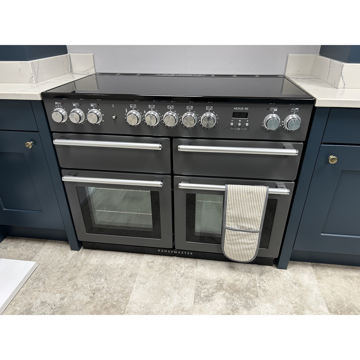 Rangemaster Nexus SE 110 Induction Range Cooker - Slate *TO CLEAR* - Image 4