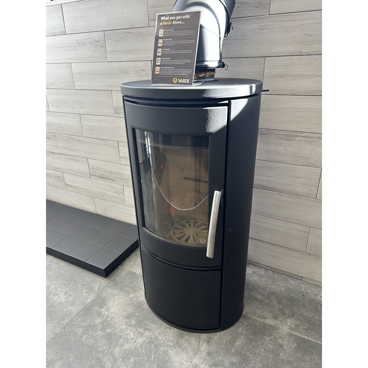 Varde Ovne Shape 2 Woodburner 5kw Cylindrical Modern Stove *EX LIVE DISPLAY TO CLEAR*
