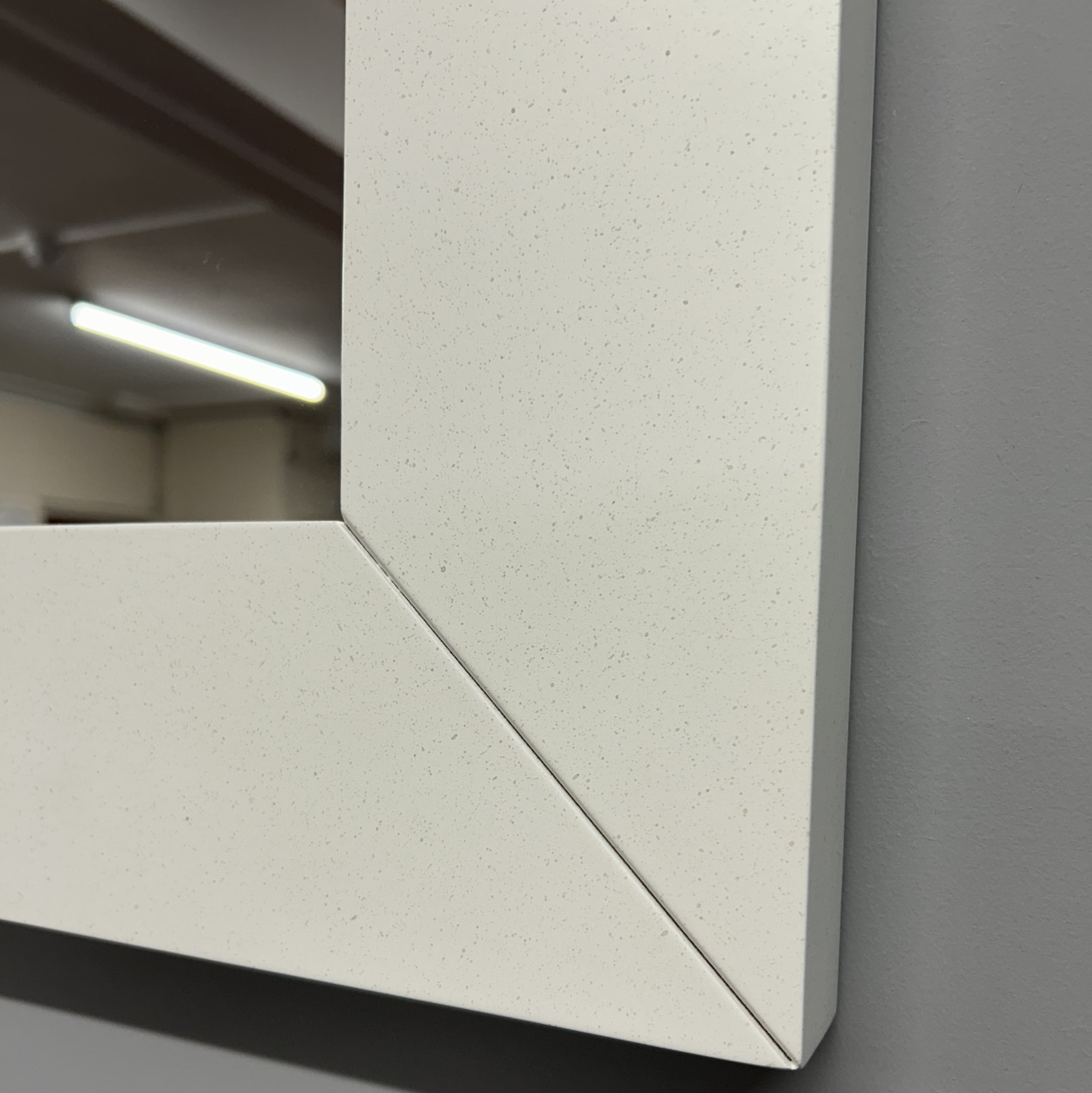 Brison Brimham Mirror finished in Silkstone White *TO CLEAR* - Image 2