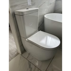 Heritage Stamford Close Coupled Complete Toilet WC including seat *TO CLEAR*